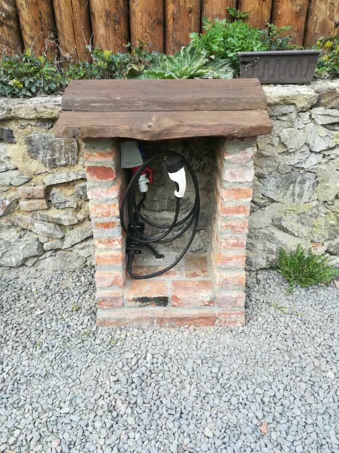 Isabellental - Blacksmithing Stribro Bagian luar foto